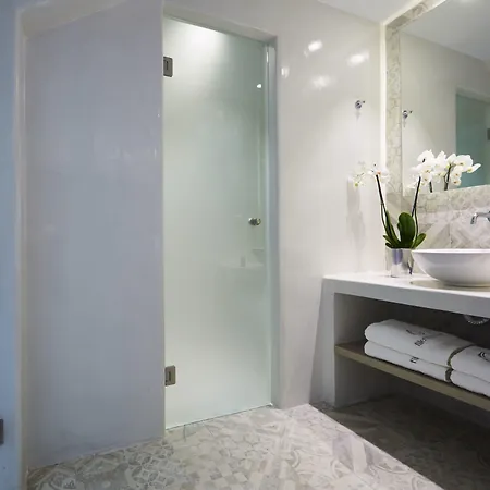 Fileria Hotel Oia (Santorini)