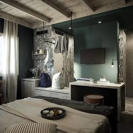 Fileria Hotel Oia