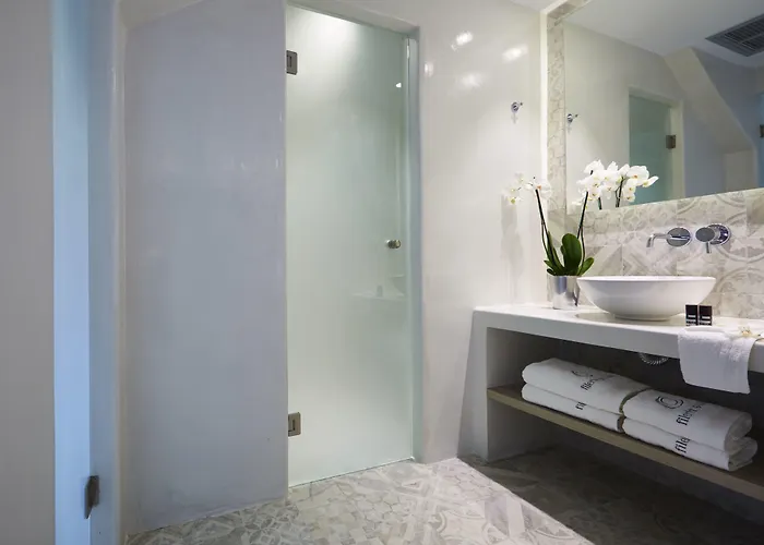 Fileria Hotel Oia