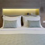 호텔 필레리아 스위트 이아